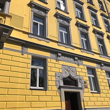Letna Garden Suites Prague Luaran gambar