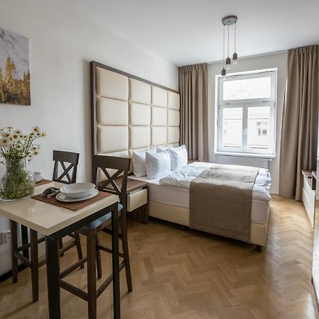 Letna Garden Suites Prague Luaran gambar
