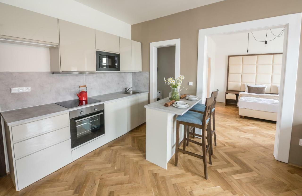 Letna Garden Suites Prague Luaran gambar