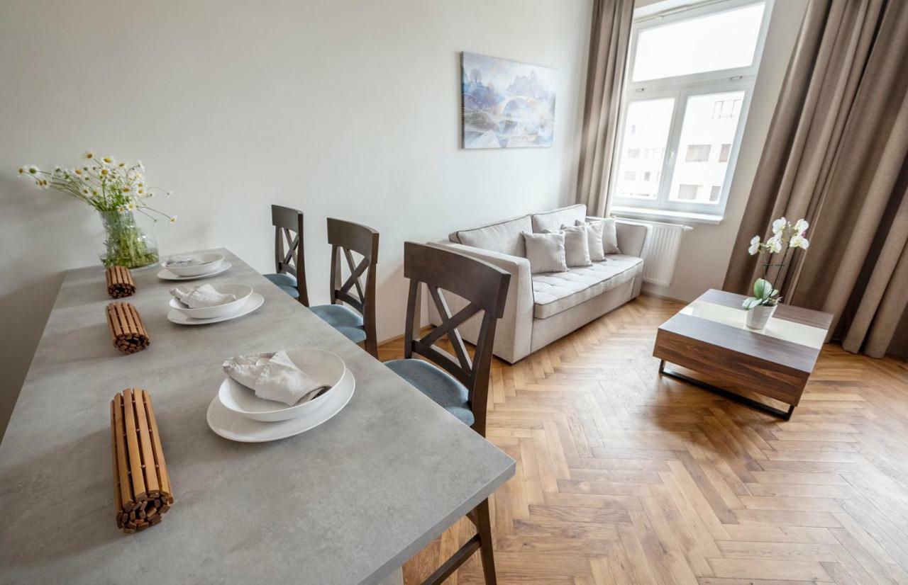Letna Garden Suites Prague Luaran gambar
