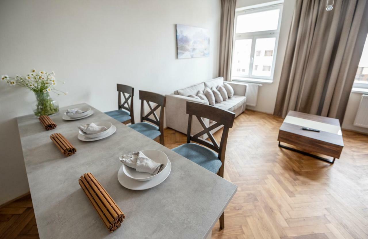 Letna Garden Suites Prague Luaran gambar