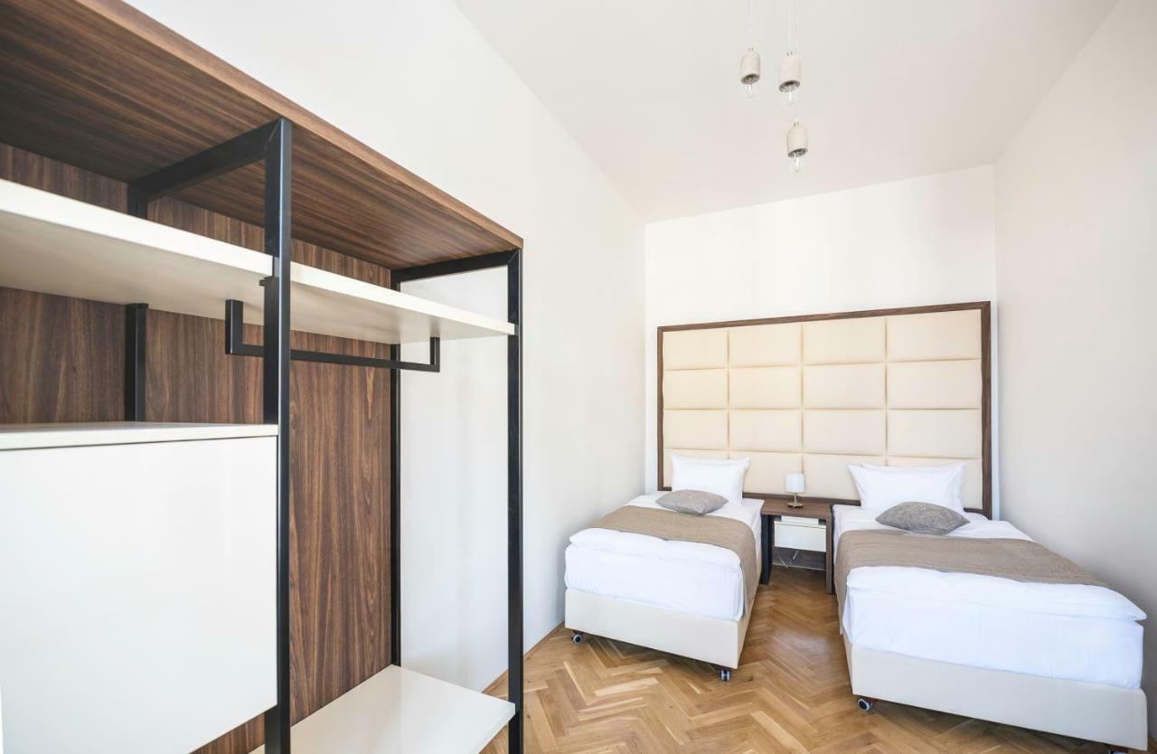 Letna Garden Suites Prague Luaran gambar