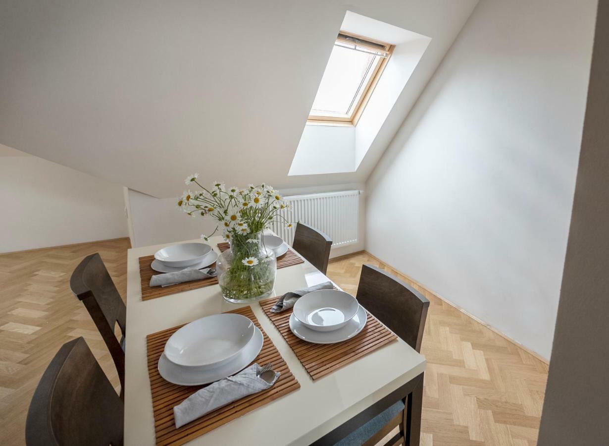 Letna Garden Suites Prague Luaran gambar