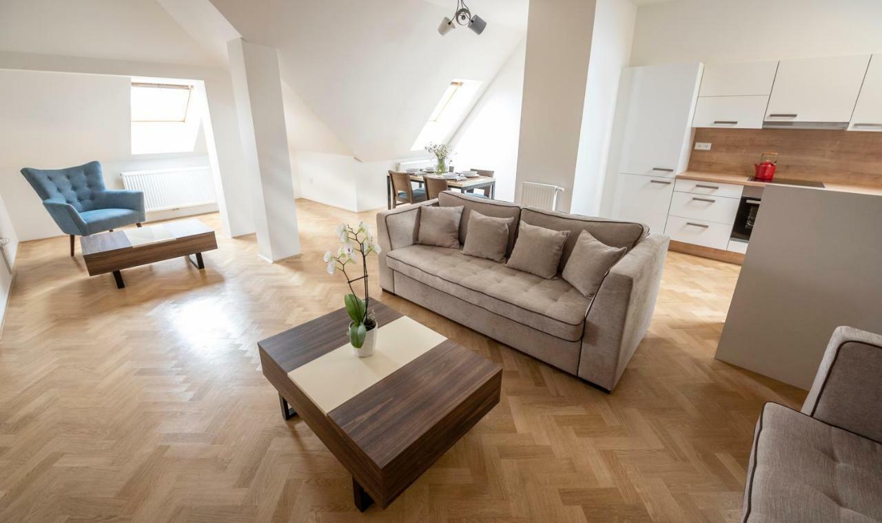 Letna Garden Suites Prague Luaran gambar